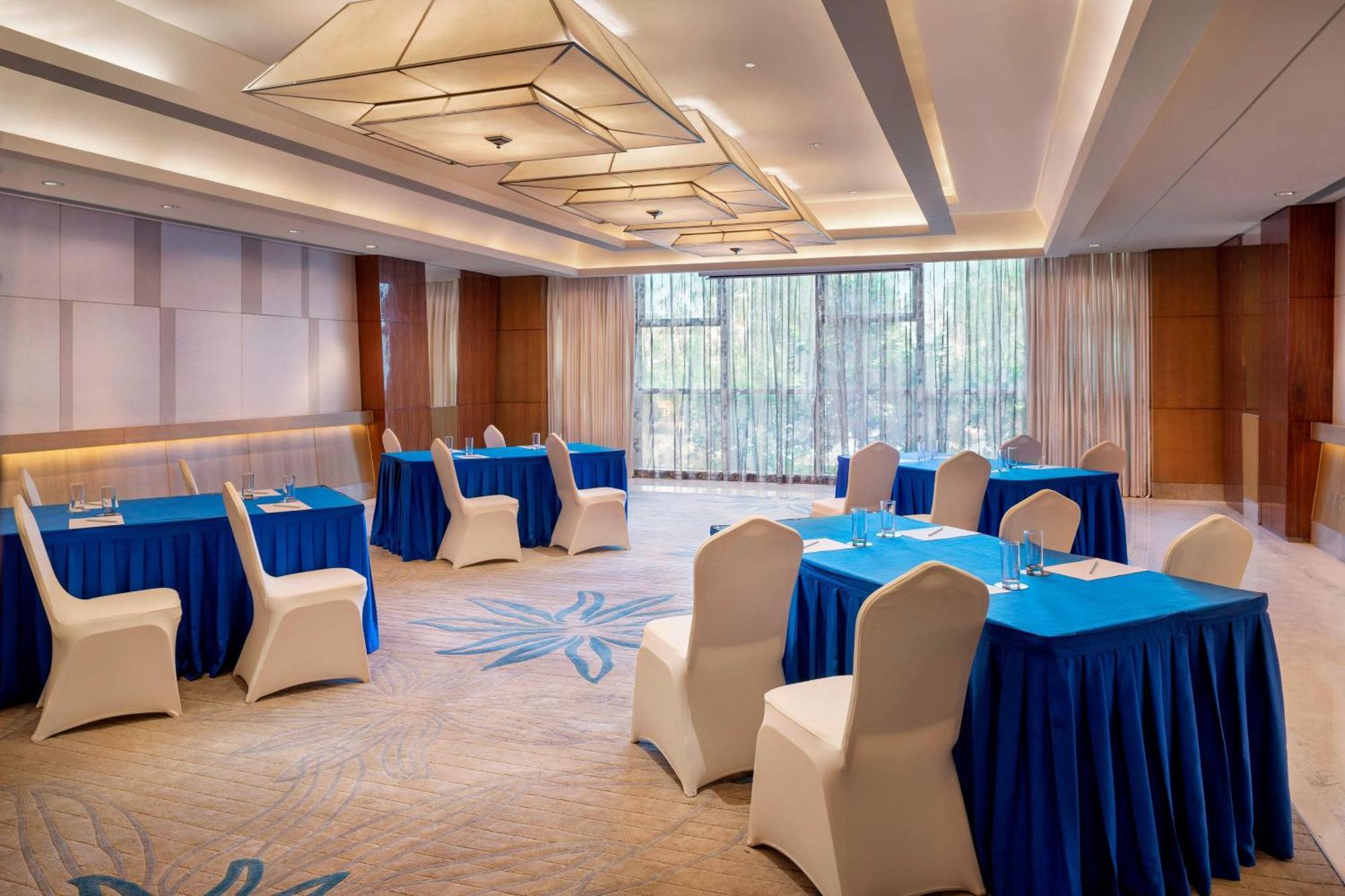 Sheraton Changchun Jingyuetan Hotel Exterior foto