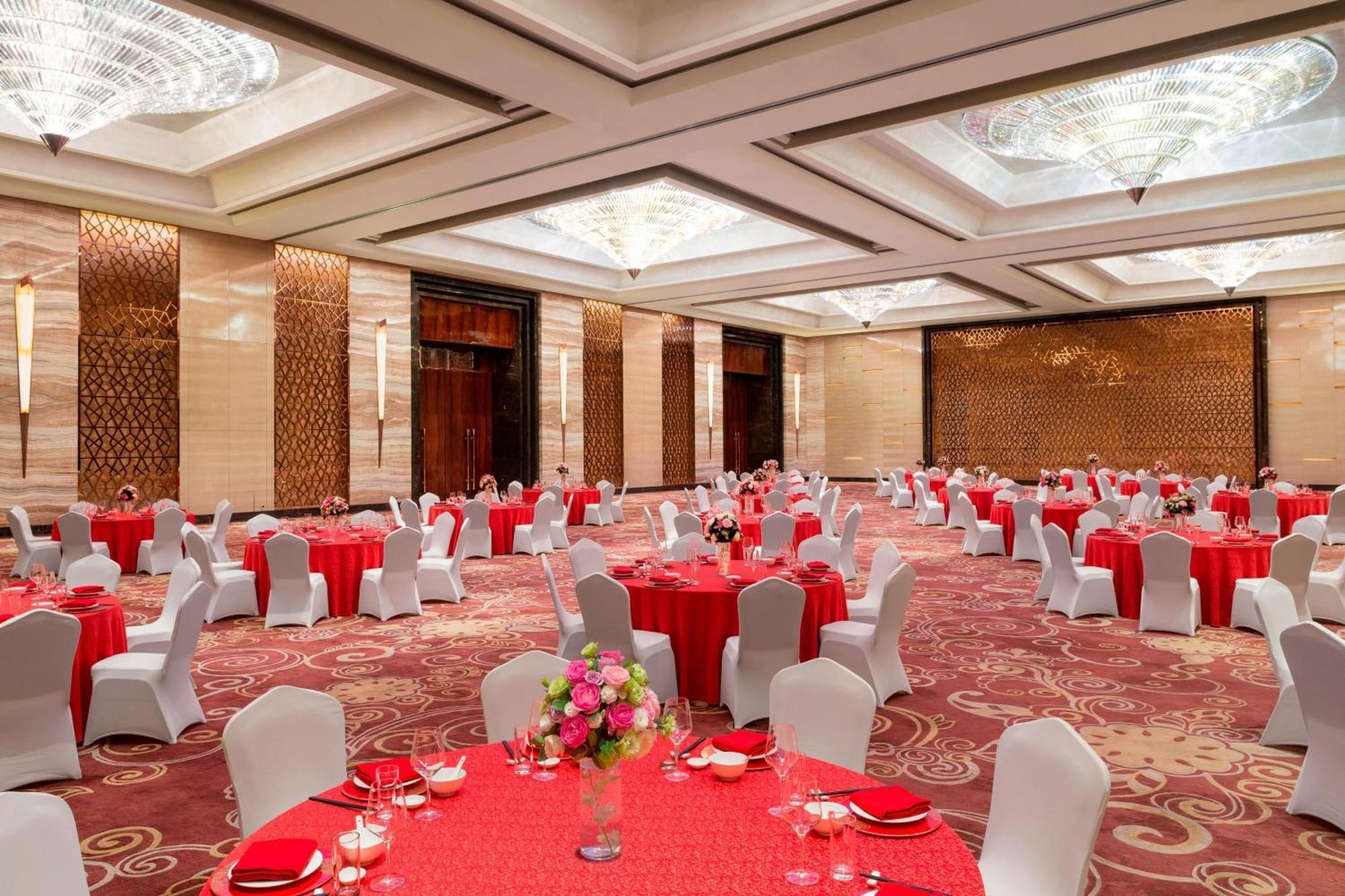 Sheraton Changchun Jingyuetan Hotel Exterior foto