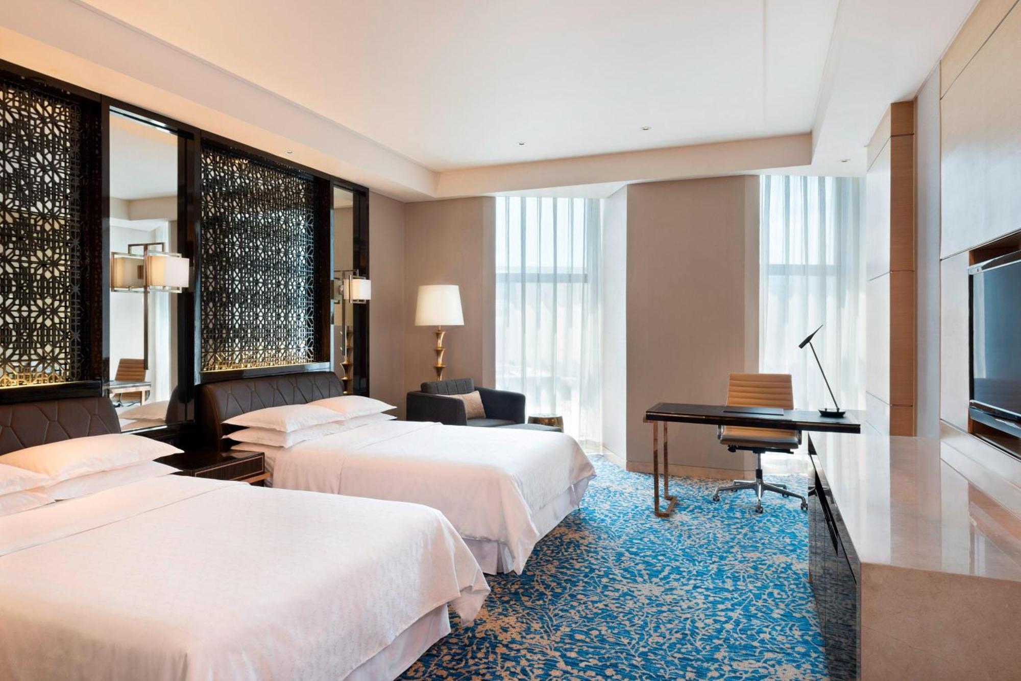 Sheraton Changchun Jingyuetan Hotel Exterior foto