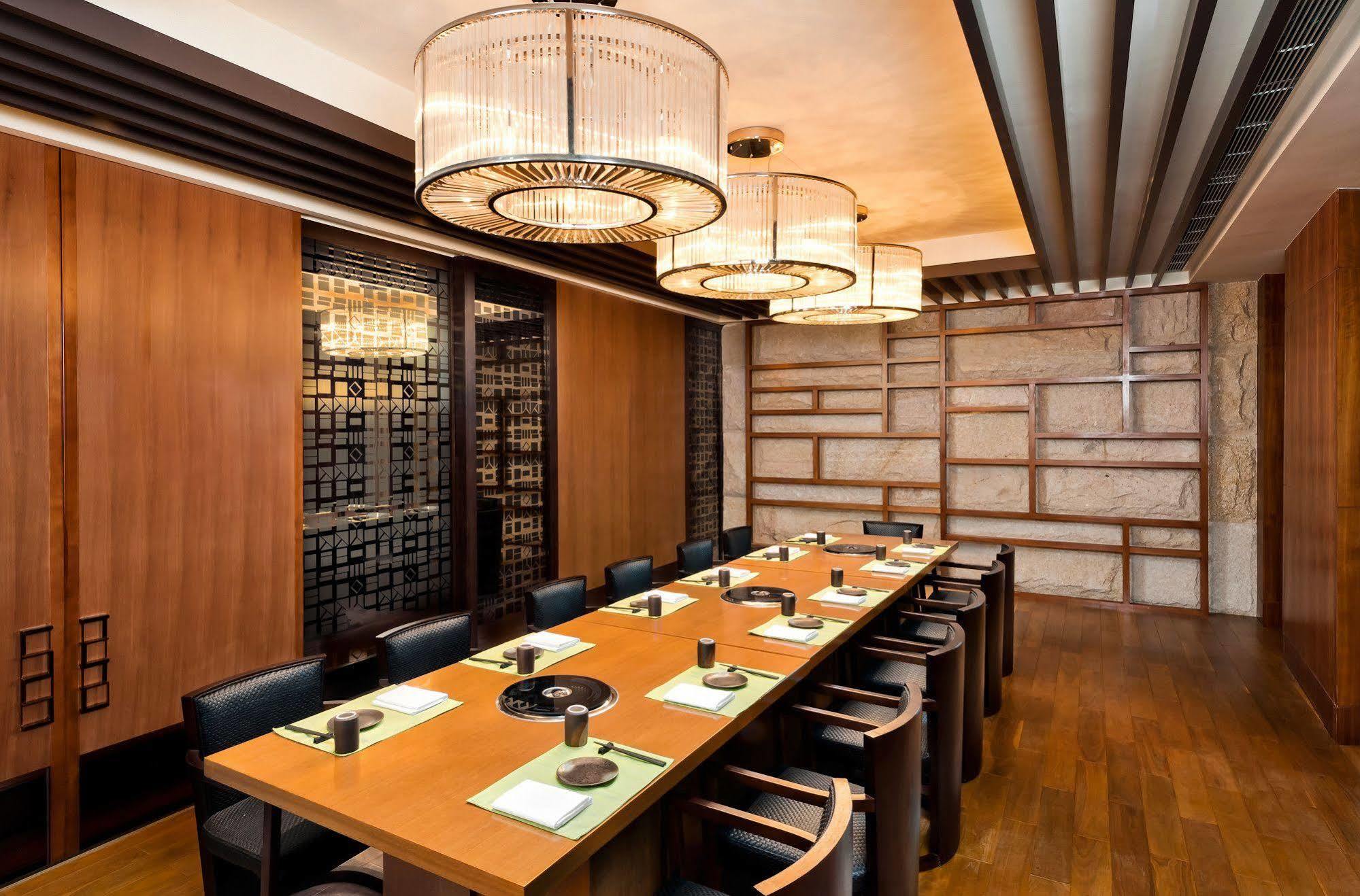 Sheraton Changchun Jingyuetan Hotel Exterior foto